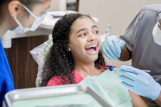 Best Emergency Dental Care for Broken or Chipped Teeth in Little Walnut Village, NM